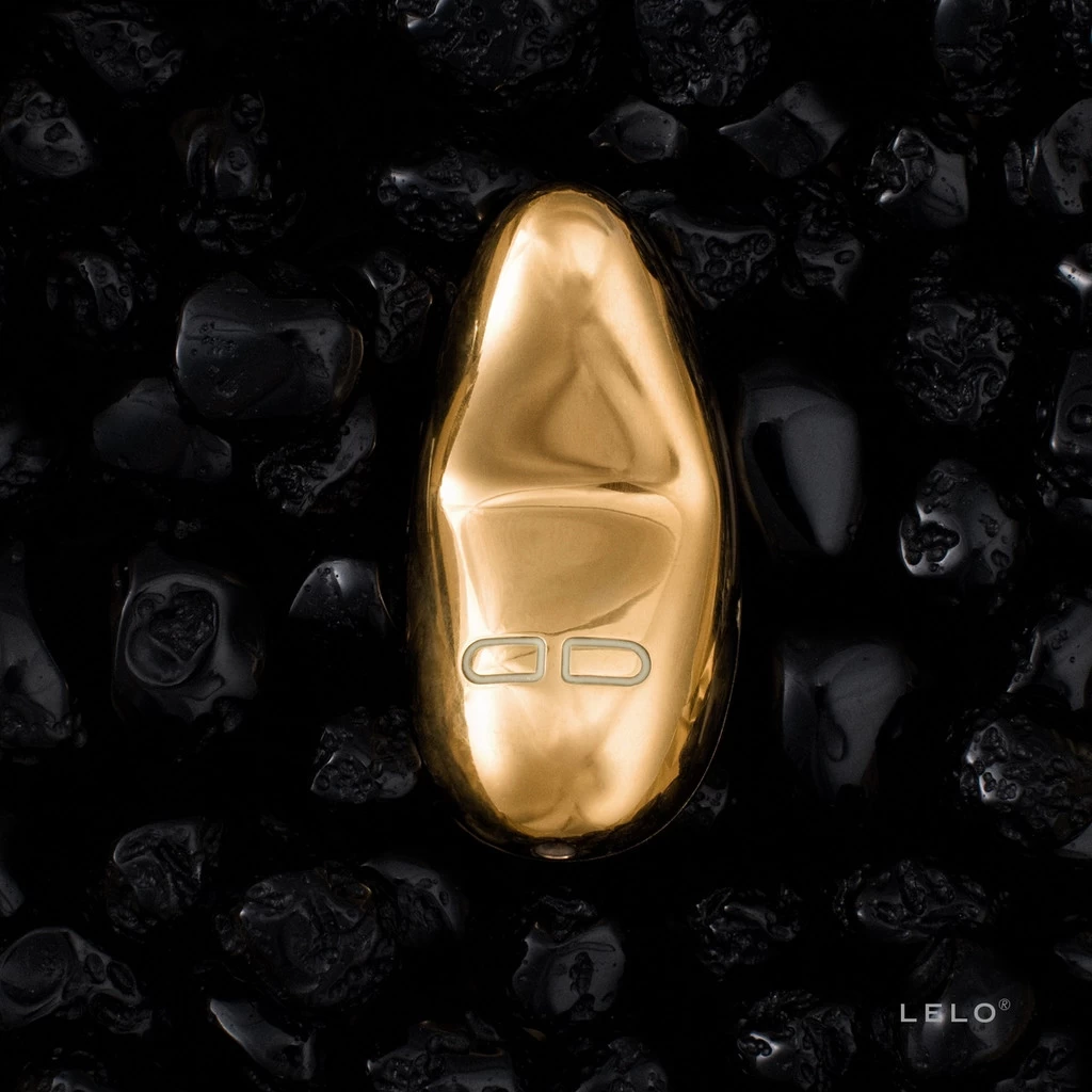 LELO YVA - 24 Karat Gold - Image 3