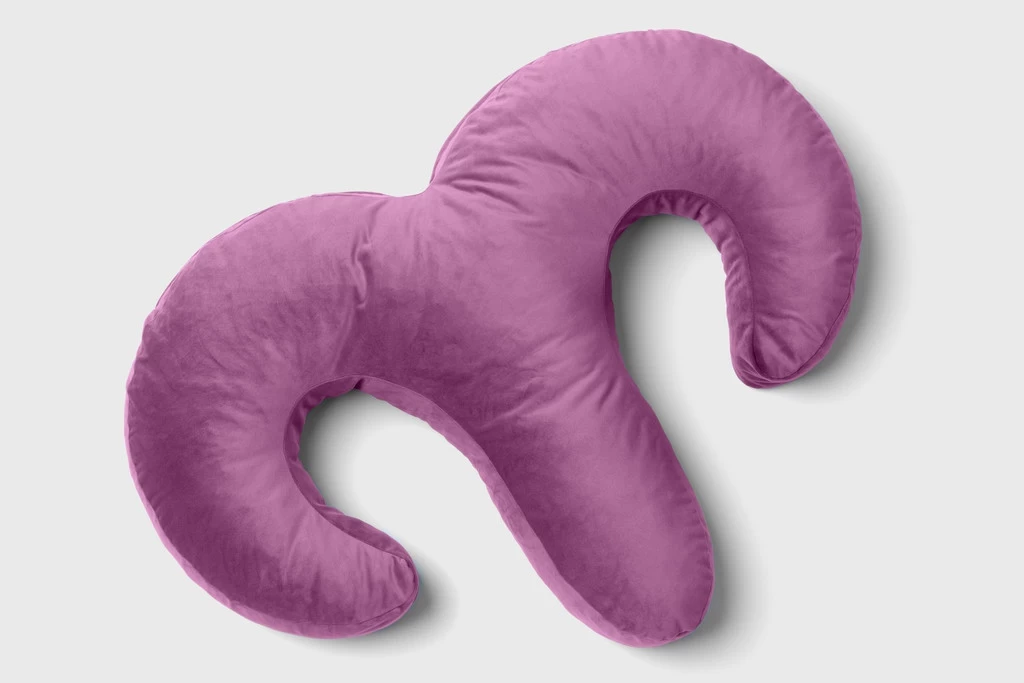 Liberator Arie Toy Mount Spooning Pillow For Couples - Image 7