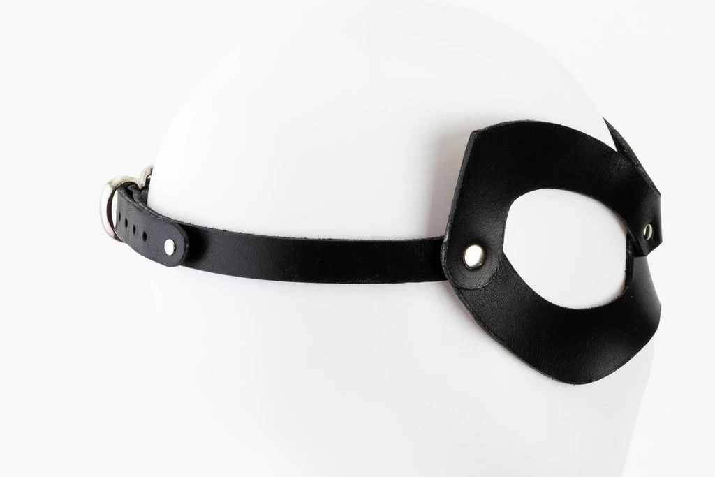 Verona Cat Eye Mask By Liberator Leather - Image 5