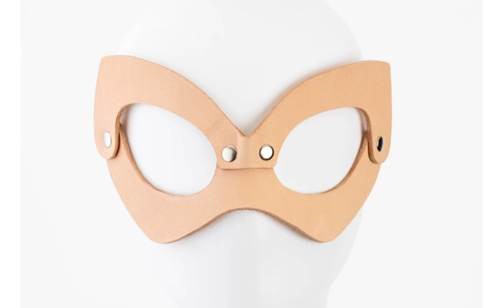 Verona Cat Eye Mask By Liberator Leather - Image 3